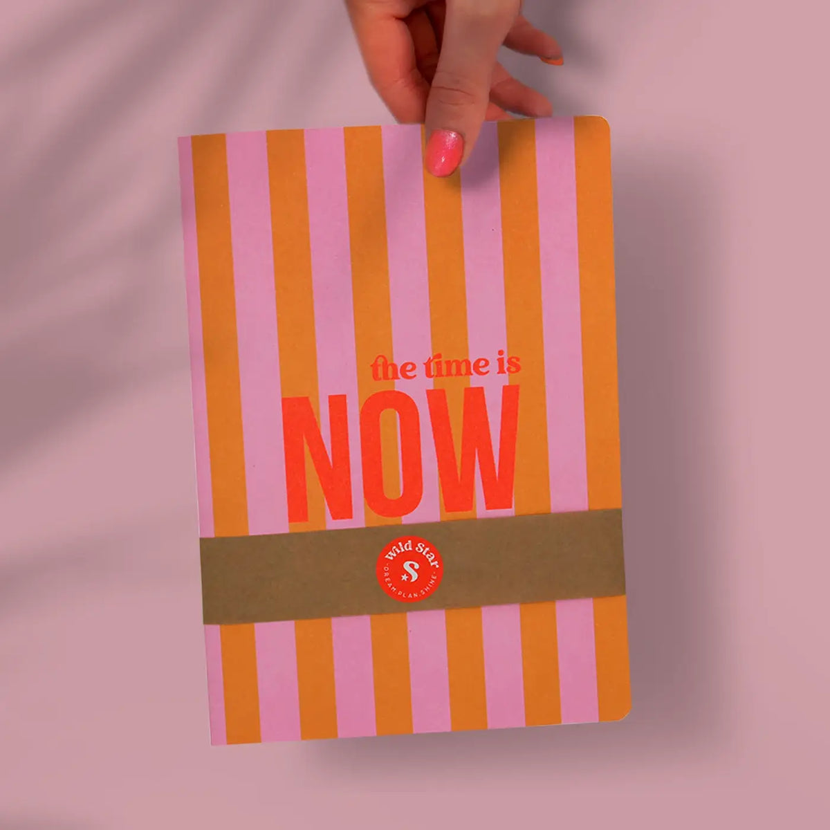 A5 Notizbuch „The Time Is NOW“ – Pink & Orange
