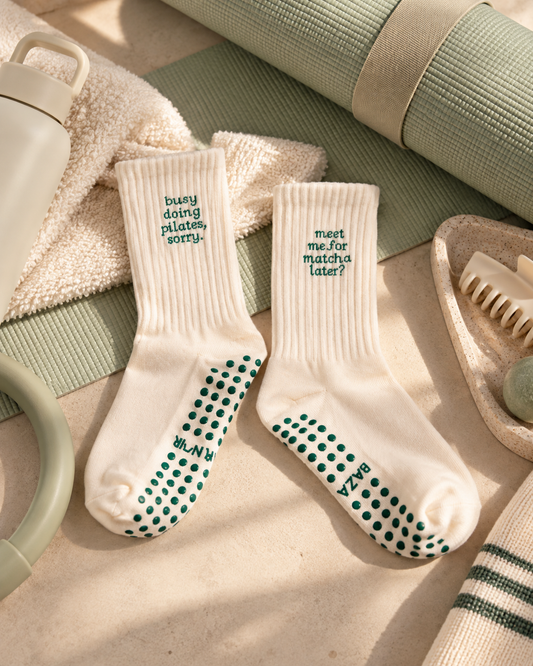 Pilates Grip Socken – Busy Doing Pilates, Sorry