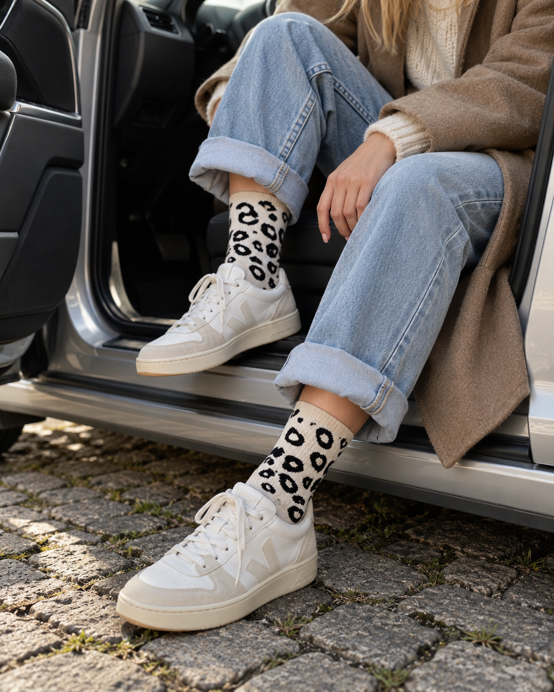 Leo Socken mit Schwarz weiss – Wild Leo Style