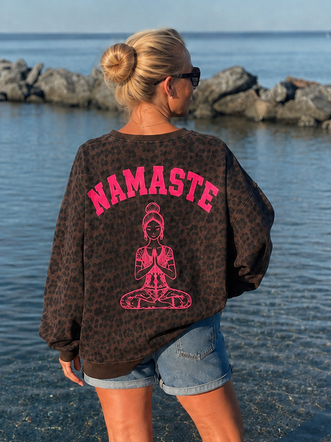 Leo Oversize Sweater „Namasté“ - Neon Pink