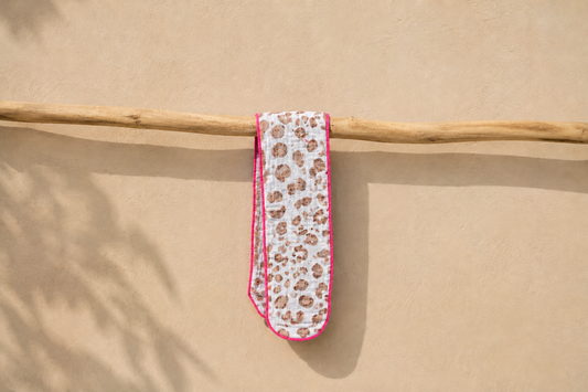 Musselin Haarband Leo mit neon pink