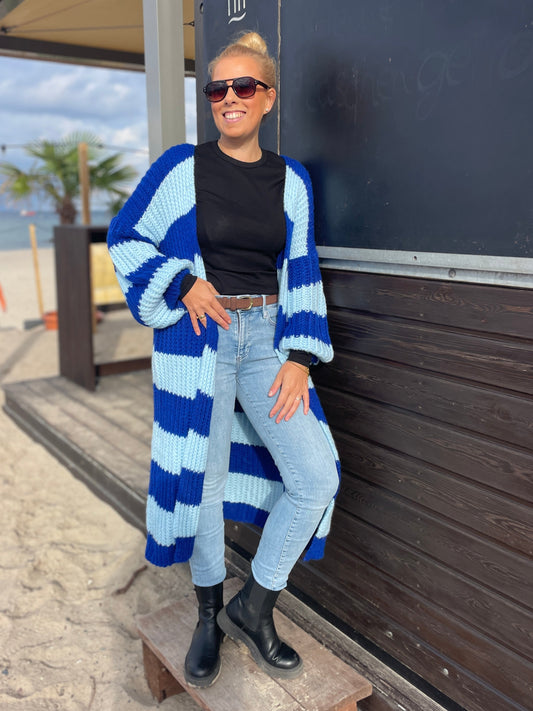 Oversize Strickmantel Blau