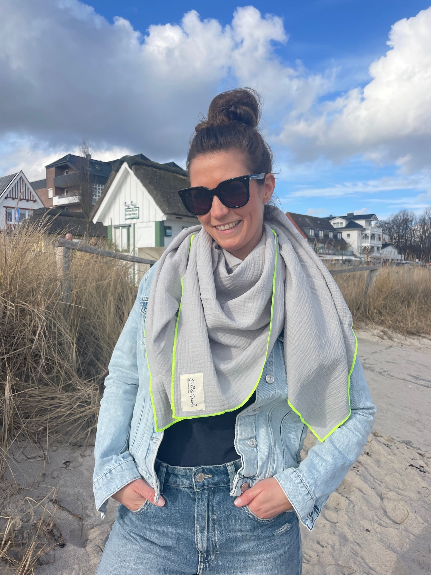 Musselin Tuch Damen l Grau mit Neon Gelb