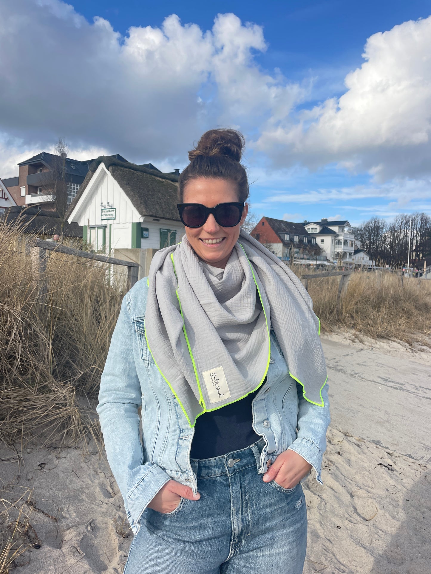 Musselin Tuch Damen l Grau mit Neon Gelb