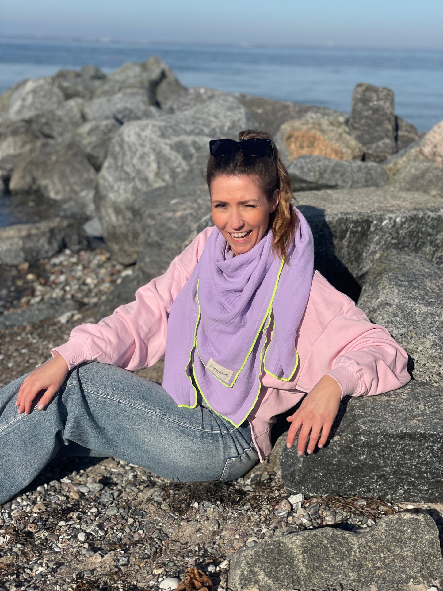 Musselin Tuch Damen l Lavendel mit Neon Gelb