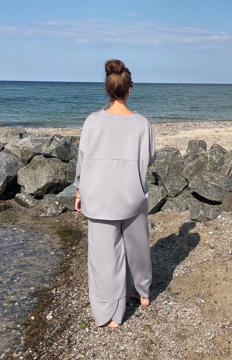 Cosy Zweiteiler aus Viskose grau