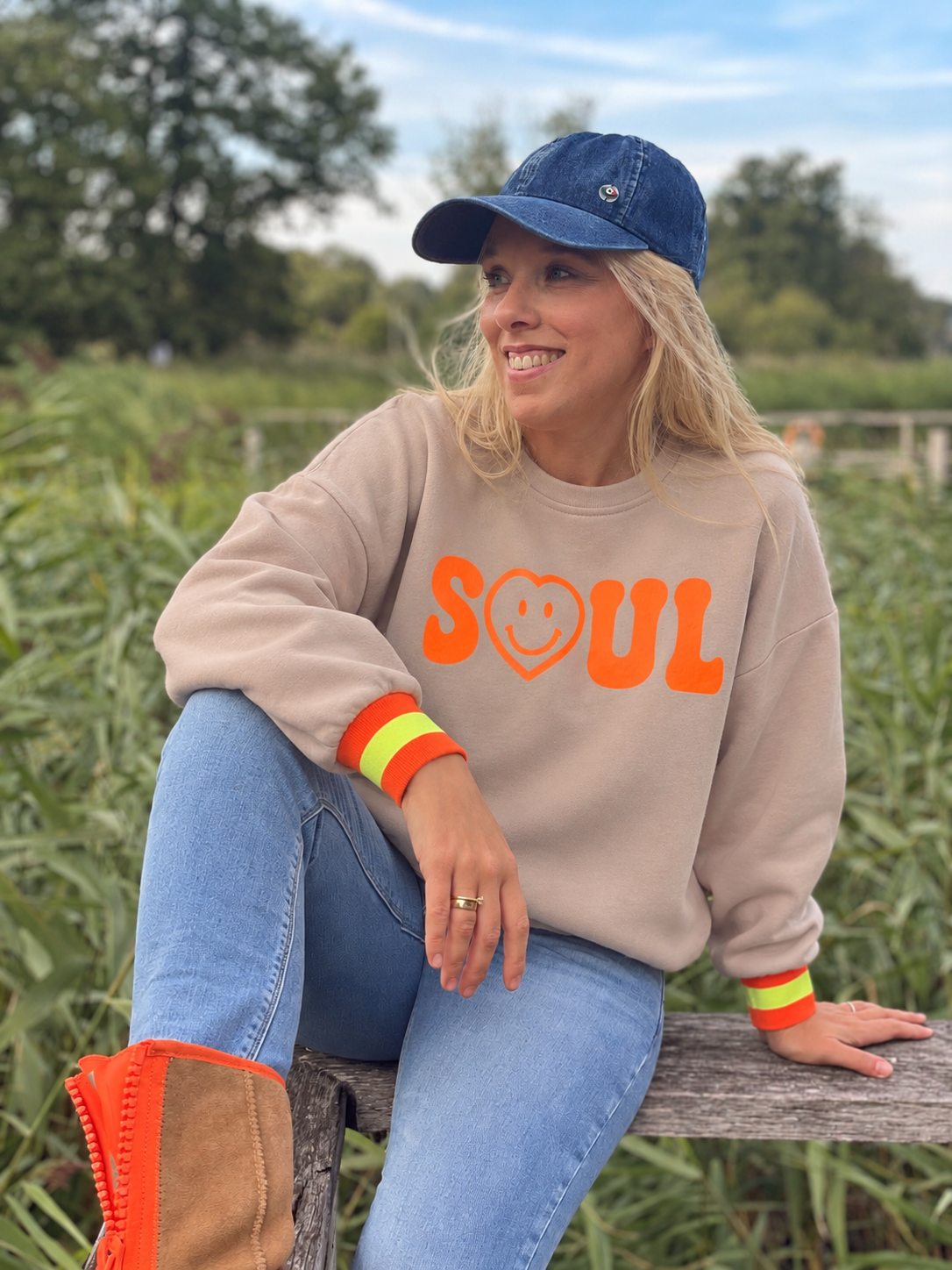 Cozy Oversize Sweatshirt "Soul" - Sand Dune