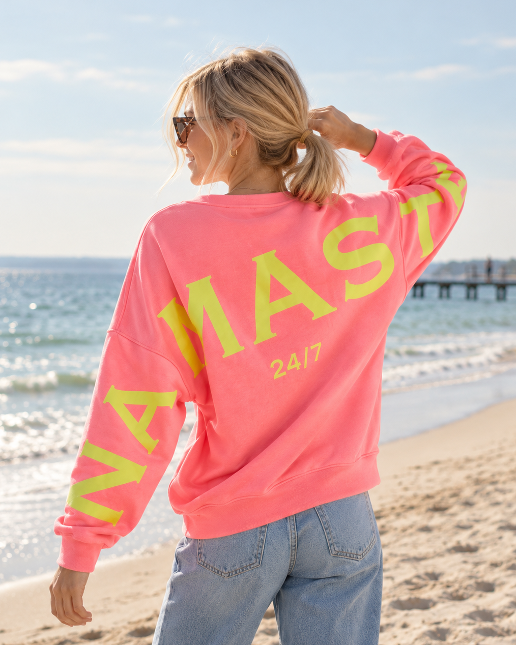 Oversize Sweater „Namasté 24/7“ - neon pink