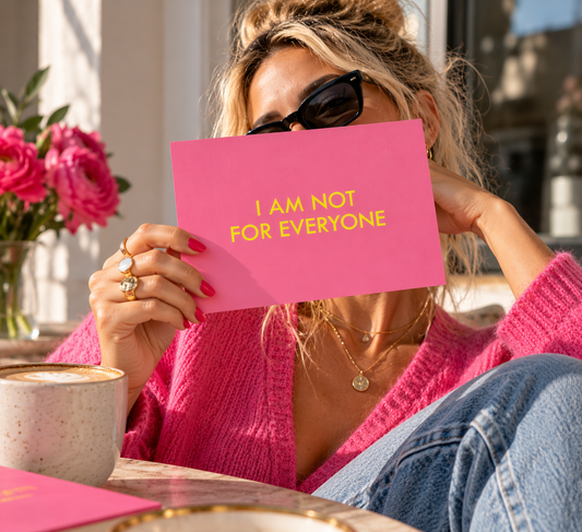 Postkarte I Am Not For Everyone – Für alle, die ihren eigenen Weg gehen