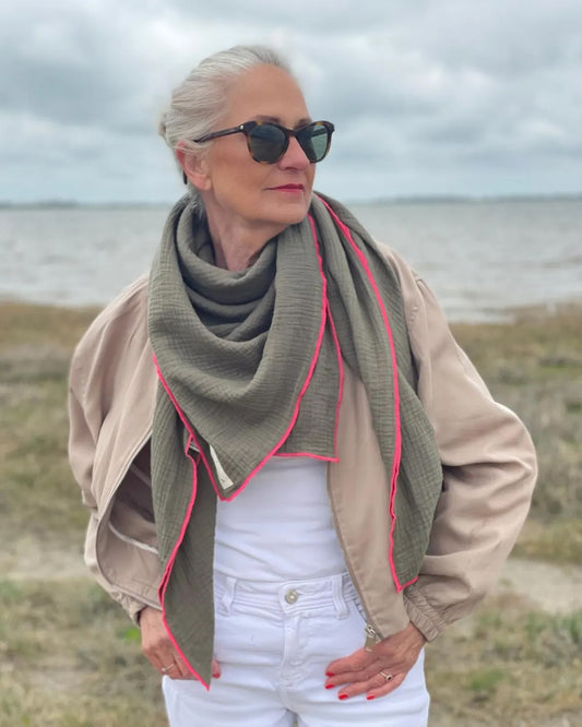 Musselin Tuch Damen l Oliv mit Neon Pink