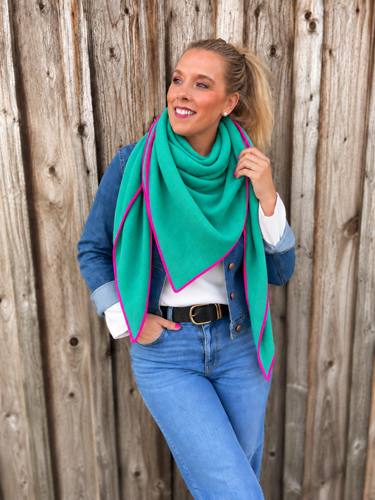 Dreieckstuch mit Wollanteil und Kaschmir – Weicher Strickschal mit Neon-Kante