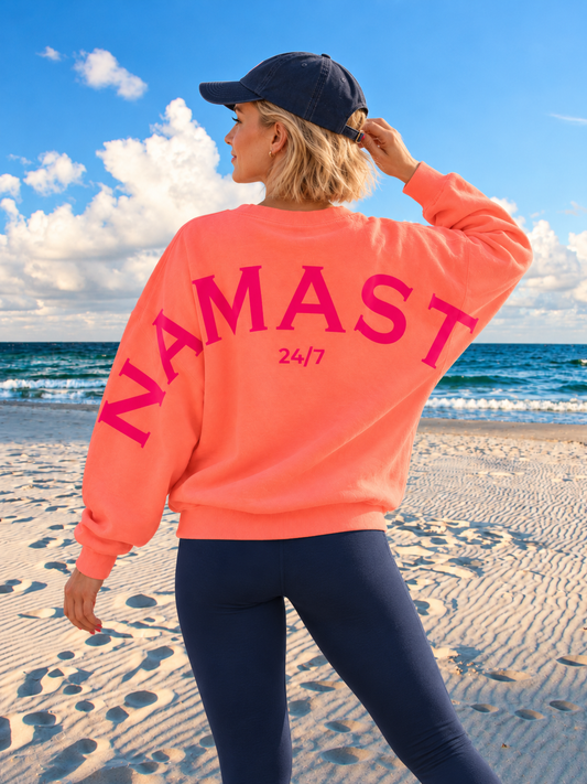 Oversize Sweater „Namasté 24/7“ - coralle